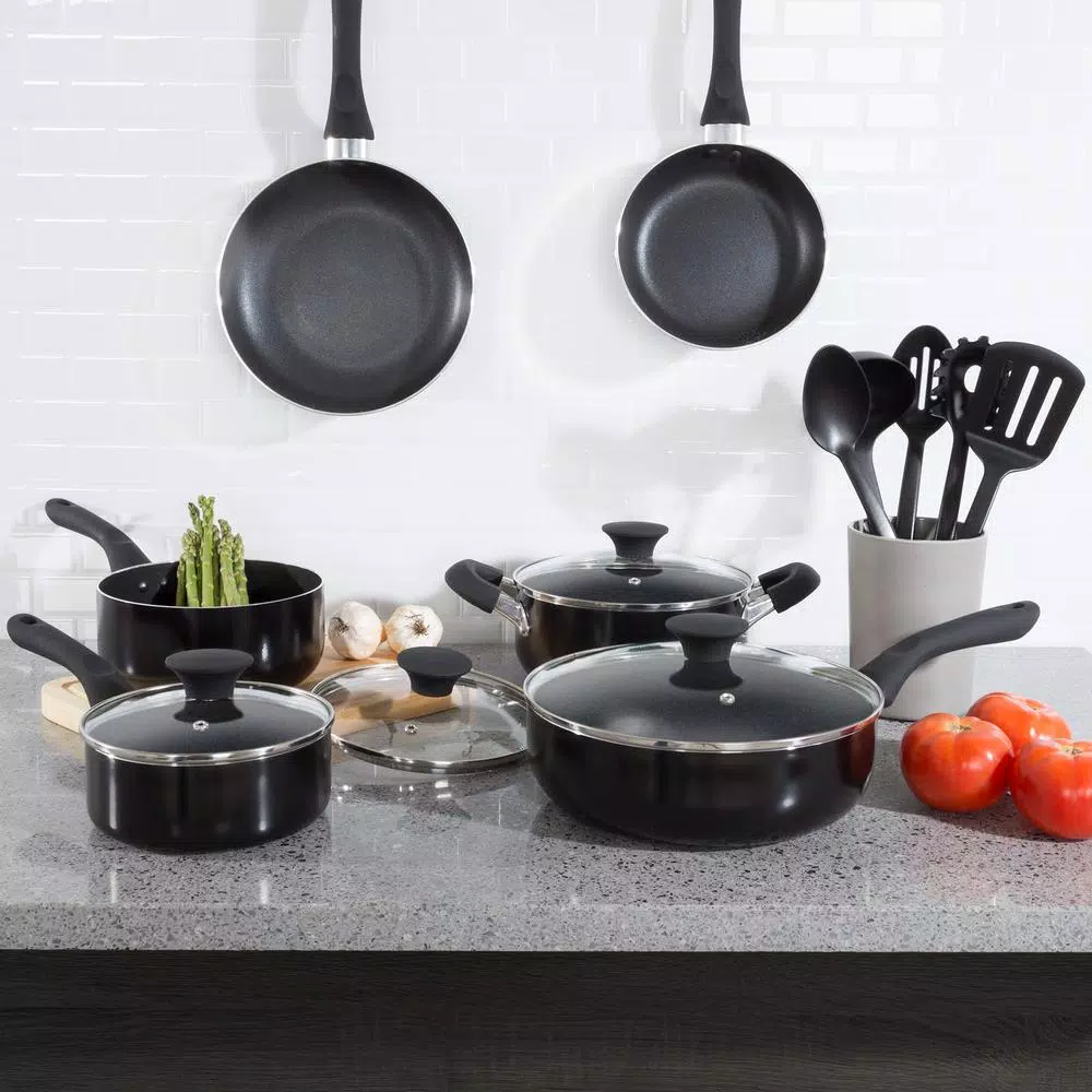 Classic Cuisine Allumi-Shield 15-Piece Aluminum Nonstick Cookware Set In Black 9 Classic Cuisine Allumi-Shield 15-Piece Aluminum Nonstick Cookware Set In Black - Image 7