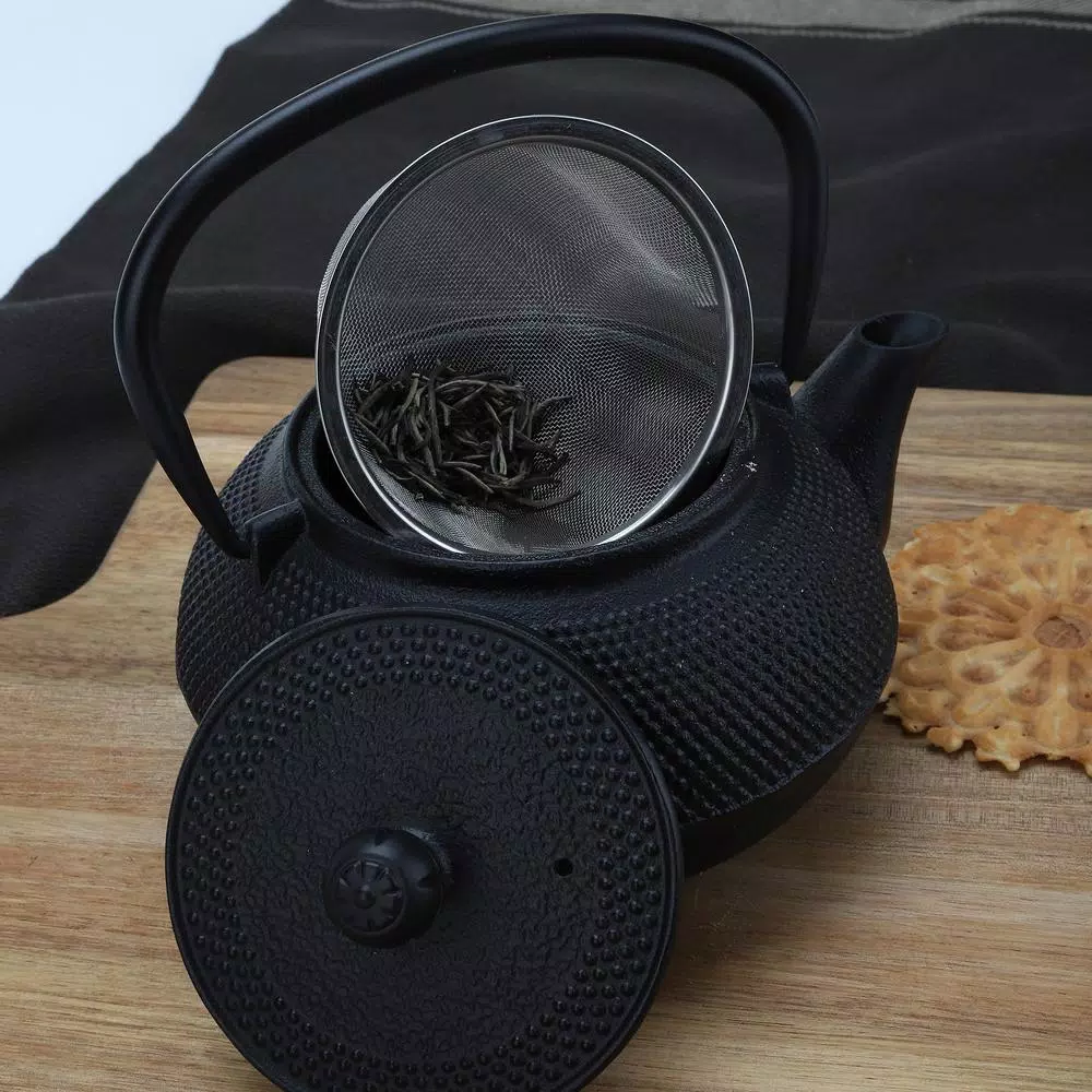 Cookware Mind Reader 1.25-Cup Black Single Serve Cast Iron Tetsubin Tea Pot With Infuser 8 Cookware Mind Reader 1.25-Cup Black Single Serve Cast Iron Tetsubin Tea Pot With Infuser - Image 6
