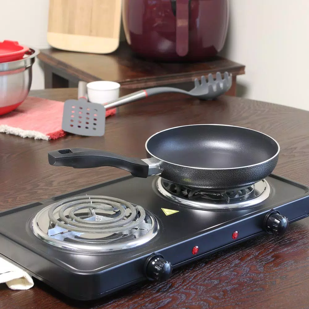 Cookware Oster Clairborne 8 In. Aluminum Nonstick Frying Pan In Charcoal Grey 6 Cookware Oster Clairborne 8 In. Aluminum Nonstick Frying Pan In Charcoal Grey - Image 4