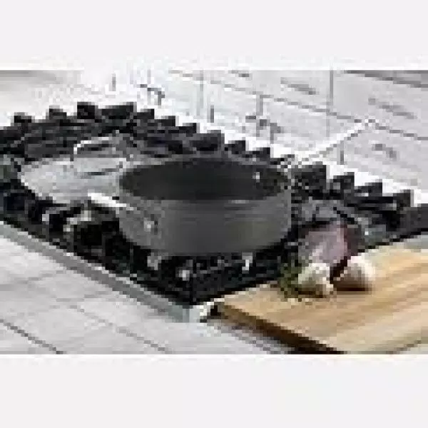 Cookware Cuisinart Chef’s Classic 3.5 Qt. Hard-Anodized Aluminum Nonstick Saute Pan In Black With Glass Lid 5 Cookware Cuisinart Chef’s Classic 3.5 Qt. Hard-Anodized Aluminum Nonstick Saute Pan In Black With Glass Lid - Image 3