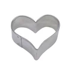 Bakeware CybrTrayd 12-Piece 1.75 In. Heart Inplated Steel Cookie Cutter & Recipe
