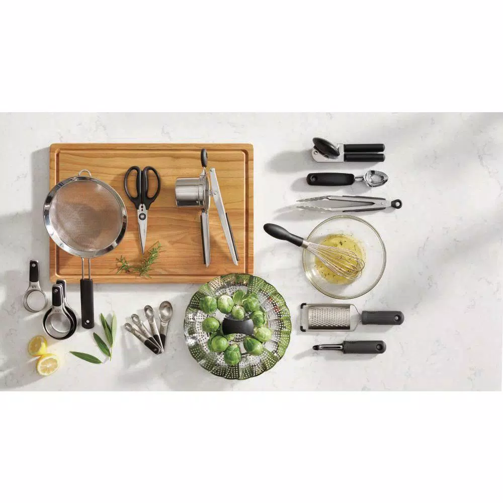 Cookware OXO Good Grips Stainless Steel Steamer With Extendable Handle 15 Cookware OXO Good Grips Stainless Steel Steamer With Extendable Handle - Image 13