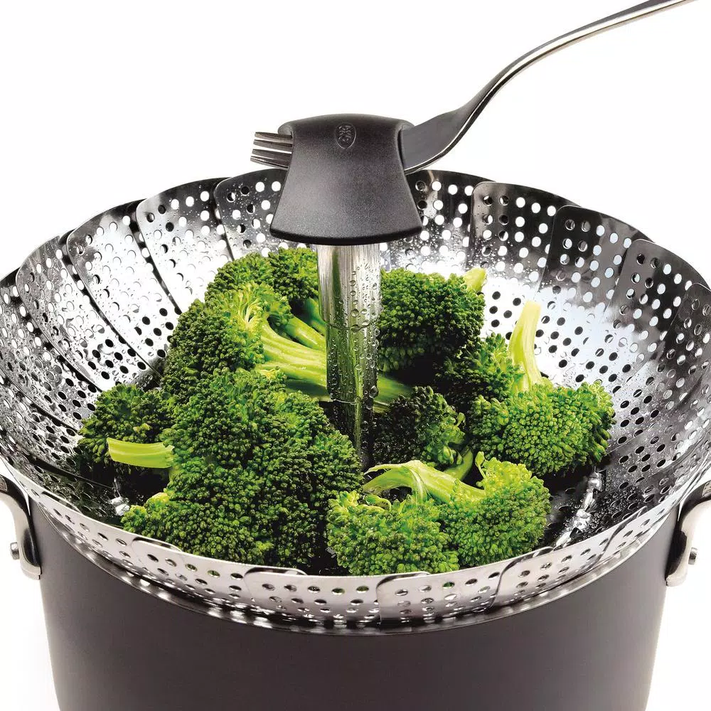 Cookware OXO Good Grips Stainless Steel Steamer With Extendable Handle 13 Cookware OXO Good Grips Stainless Steel Steamer With Extendable Handle - Image 11