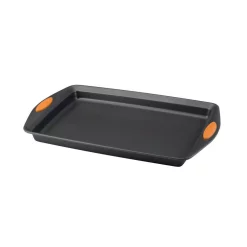 Bakeware Rachael Ray Oven Lovin’ Crispy Aluminum Baking Sheet