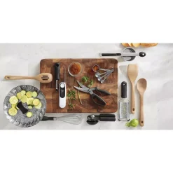 Alternative view of Bakeware Cuisinart 4-Piece Stainless Steel Measuring Spoon Set