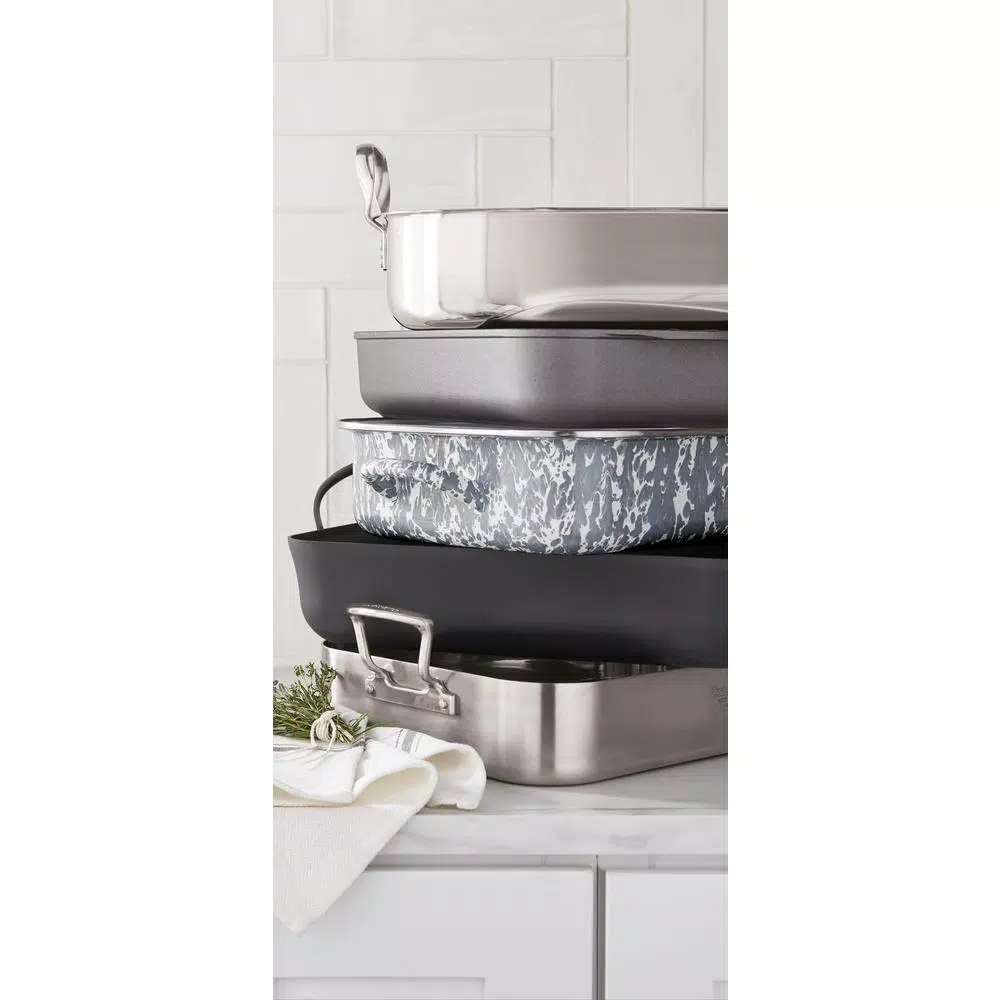 Cookware Cuisinart MultiClad Pro 6 Qt. Stainless Steel Roasting Pan With Rack 6 Cookware Cuisinart MultiClad Pro 6 Qt. Stainless Steel Roasting Pan With Rack - Image 4