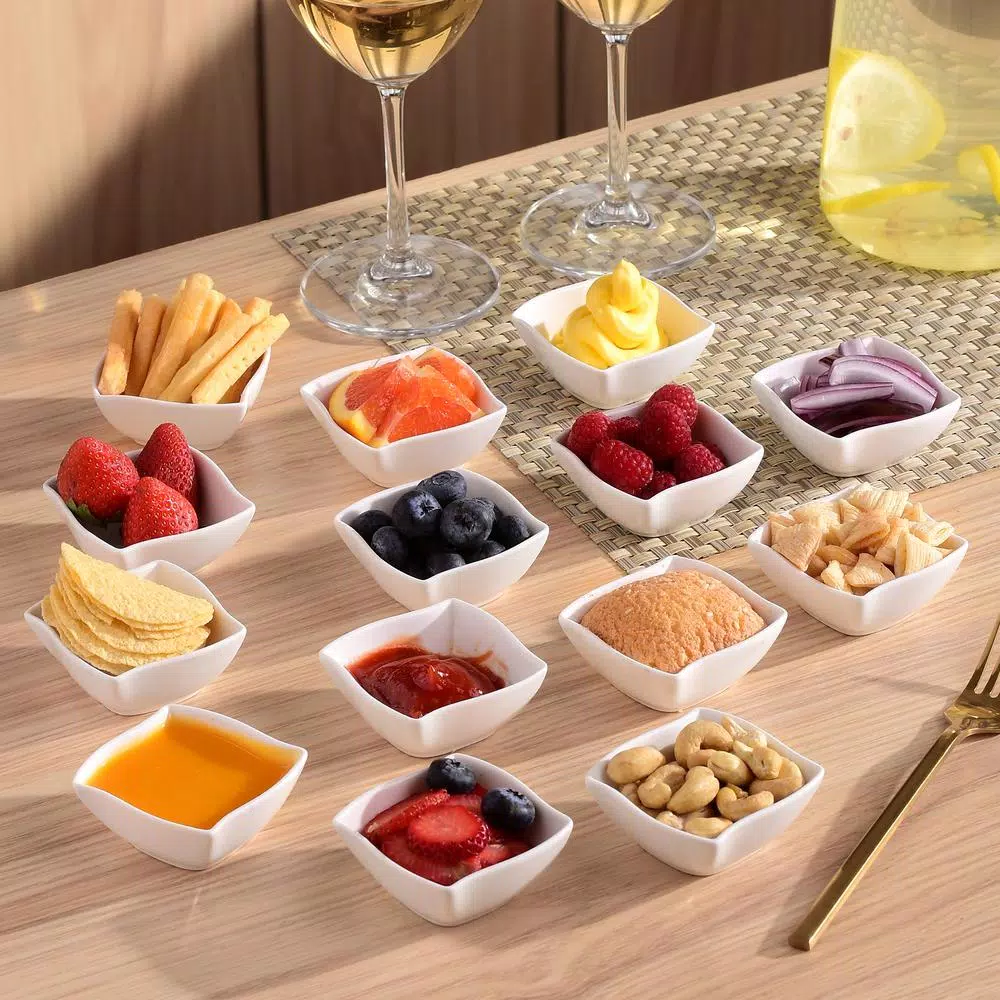 Bakeware MALACASA 2.5-Inch Porcelain White Ramekins Souffle Dishes Serving Bowls(Set Of 16) - Image 9